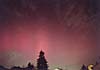 © O. Dörwang; Polarlicht vom 31.03.2001 in der Zeit von 21:45 Uhr bis 22:10 Uhr. Belichtungszeit: 10 sek. bis 60 sek., 28 mm Weitwinkel, Film: Kodak Royal 400