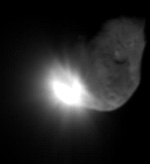 © NASA/JPL-Caltech/UMD; 16 Sekunden nach dem Einschlag - Blick von Deep Impact